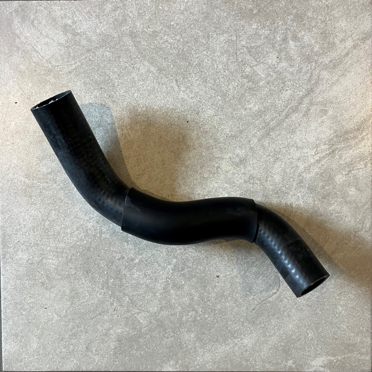 C6 Extended lower radiator hose for ECS Supercharger System